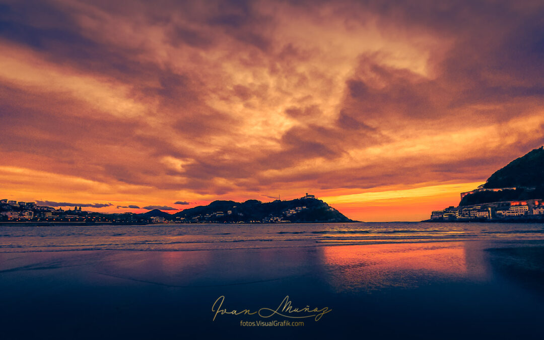 Atardecer sobre la Bahía de La Concha